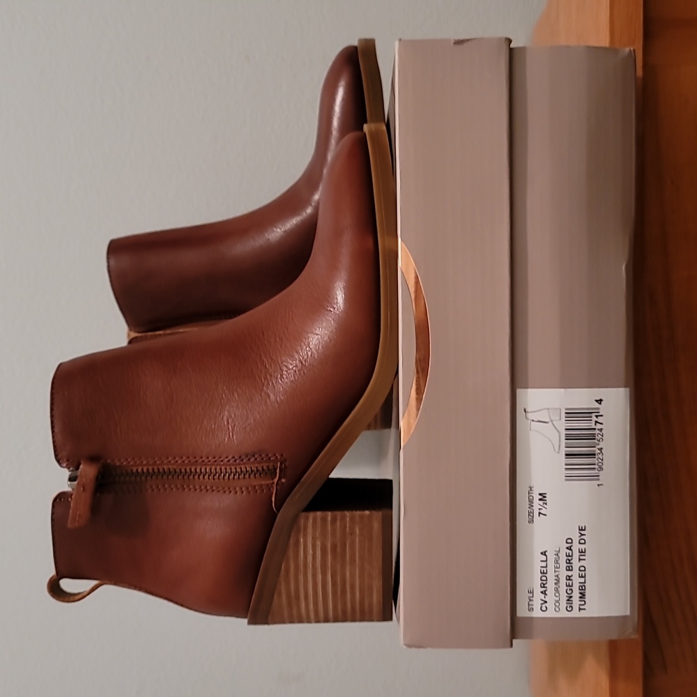 Crown Vintage Booties